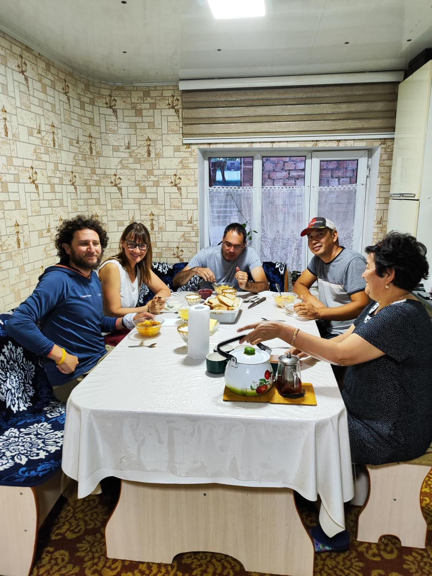 Guest House Sanat Naryn المظهر الخارجي الصورة